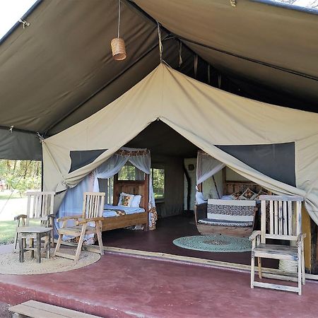 Africa Safari Lake Manyara Located Inside A Wildlife Park Мто-ва-Мбу Экстерьер фото
