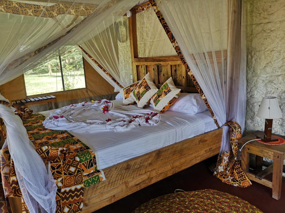 Africa Safari Lake Manyara Located Inside A Wildlife Park Мто-ва-Мбу Экстерьер фото